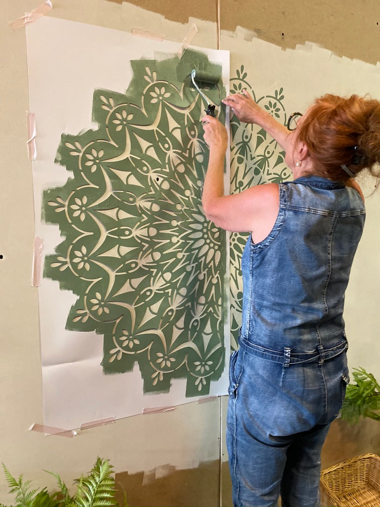 Circle of Life - XL Mandala Stencil - 130 cm