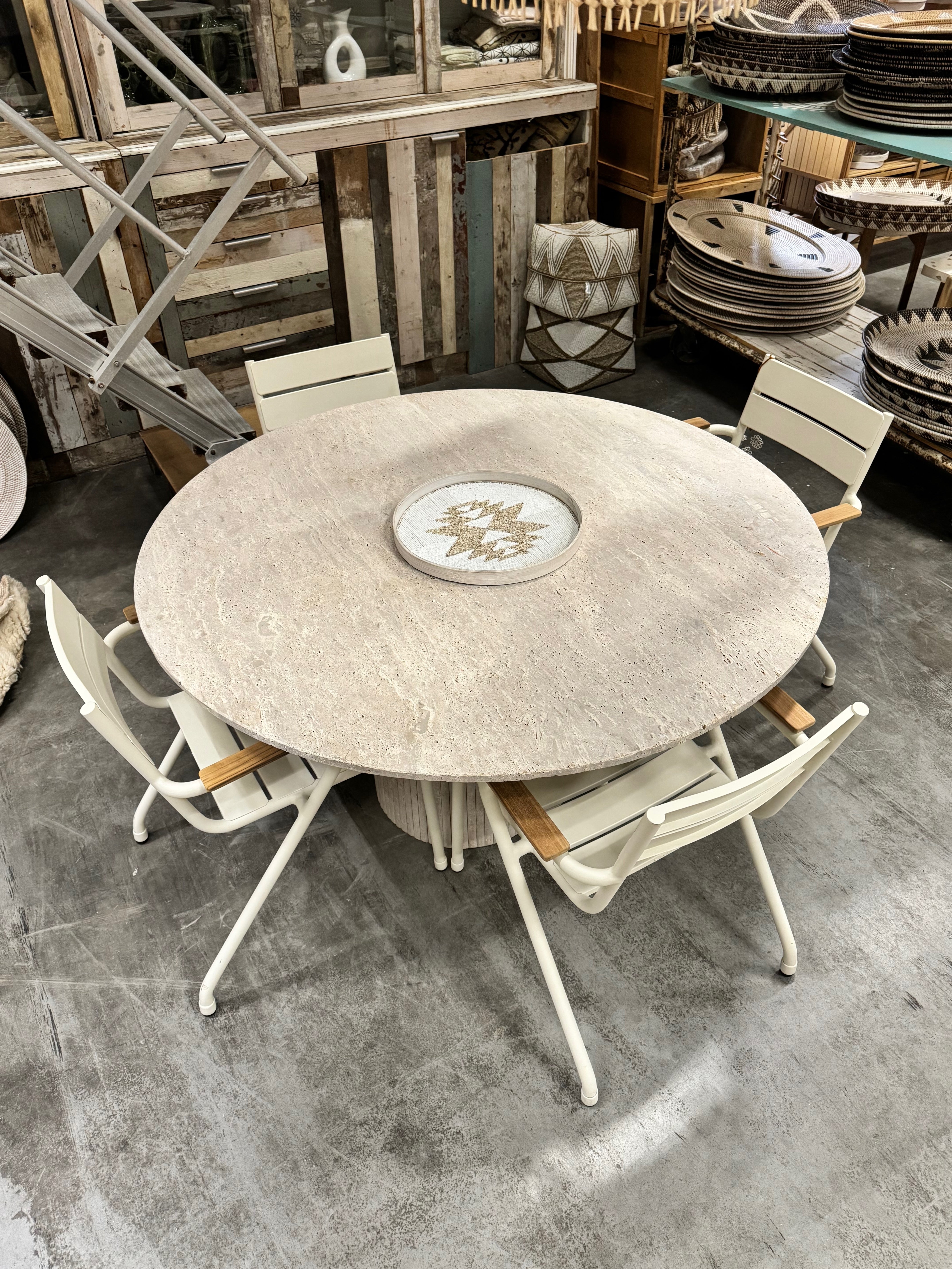 Travertine Table - Round | 140 cm