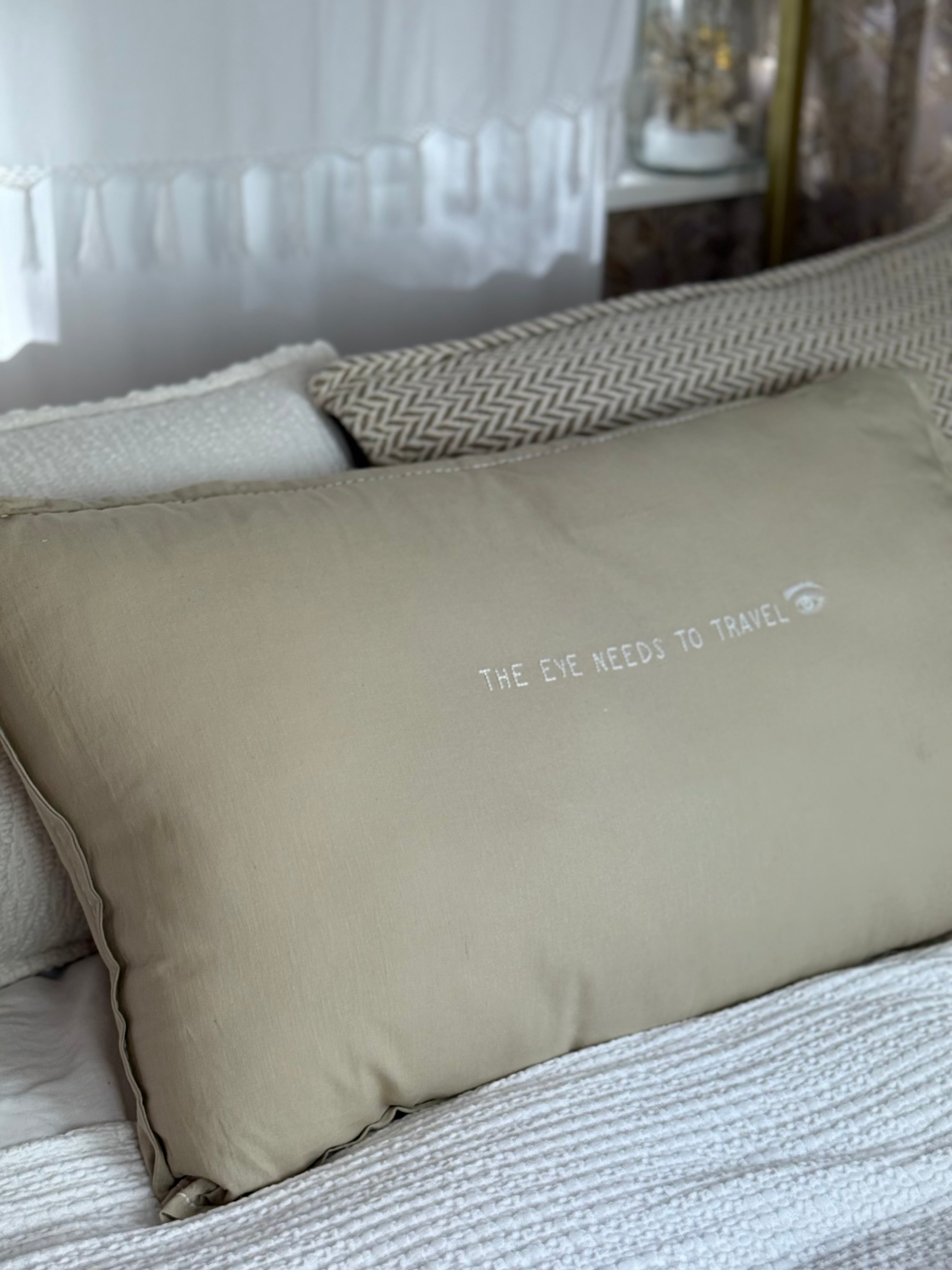 Linnen Pillow + Filling | The Eye Needs To Travel | Natural