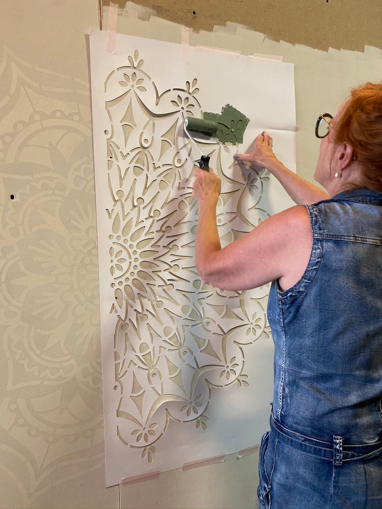 Circle of Life - XL Mandala Stencil - 130 cm