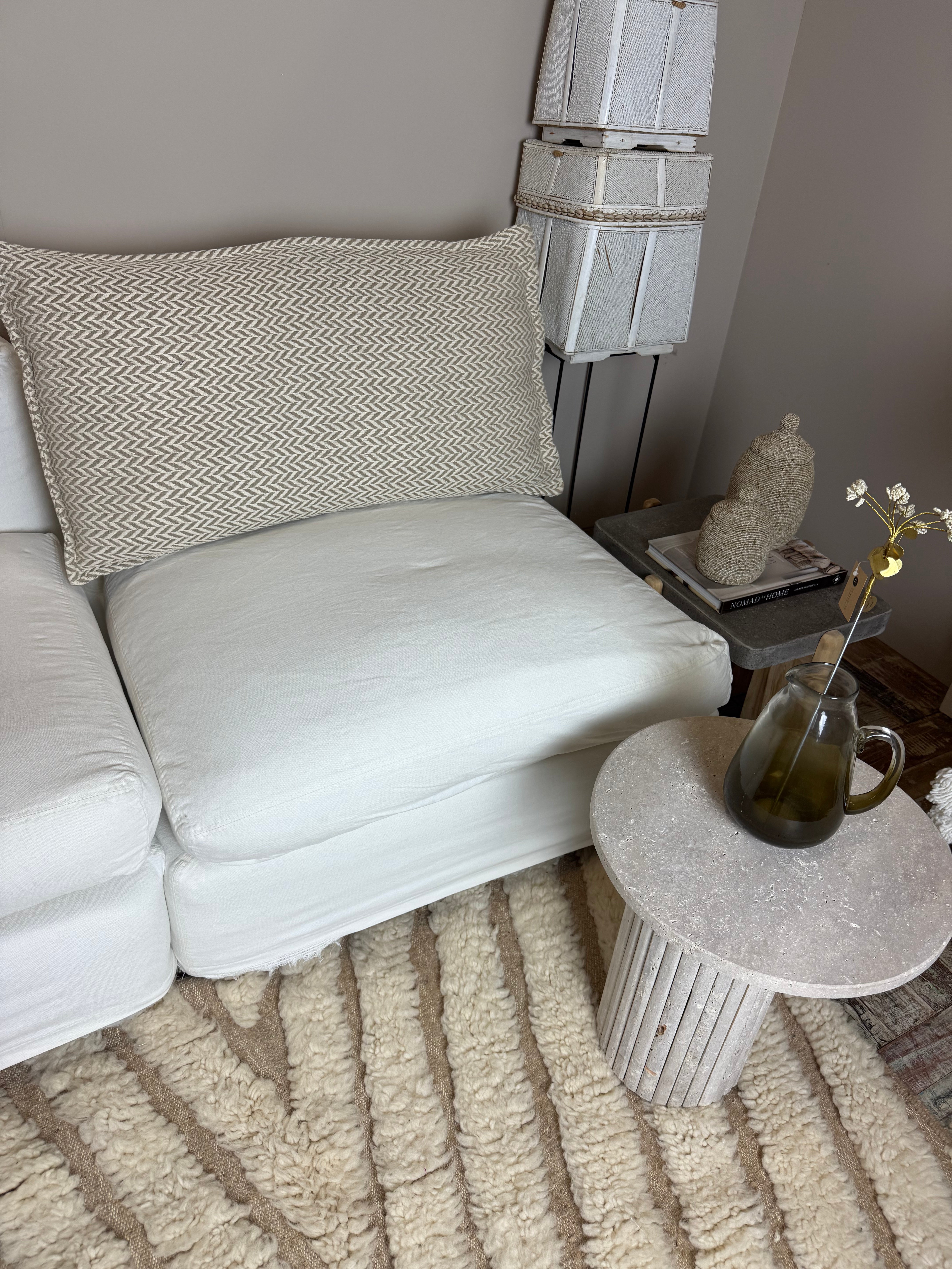 Linnen Pillow + Filling | The Music Sounds Better | Natural