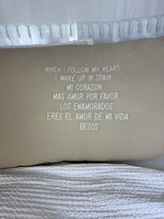Linnen kussen 90 x 50 cm + binnenkussen | I Wake Up In Spain | Naturel