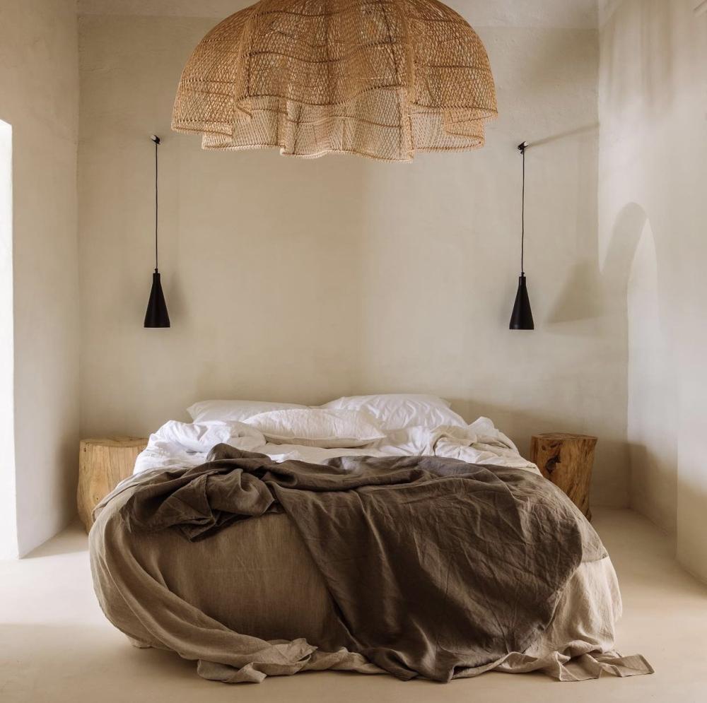 XL Flower Rattan Lamp - 100 cm Boho Ceiling Light | Mandala Stencil