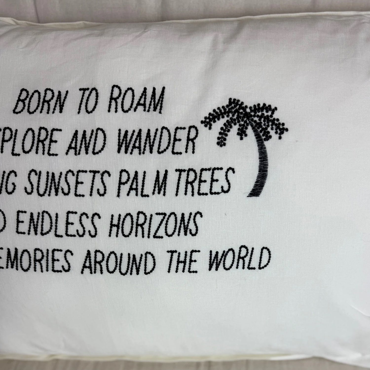 Linnen Pillow + Filling | Born To Roam | White