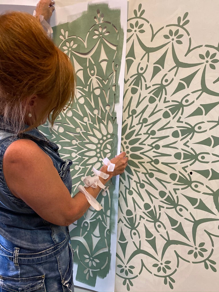 Circle of Life - XL Mandala Stencil - 130 cm