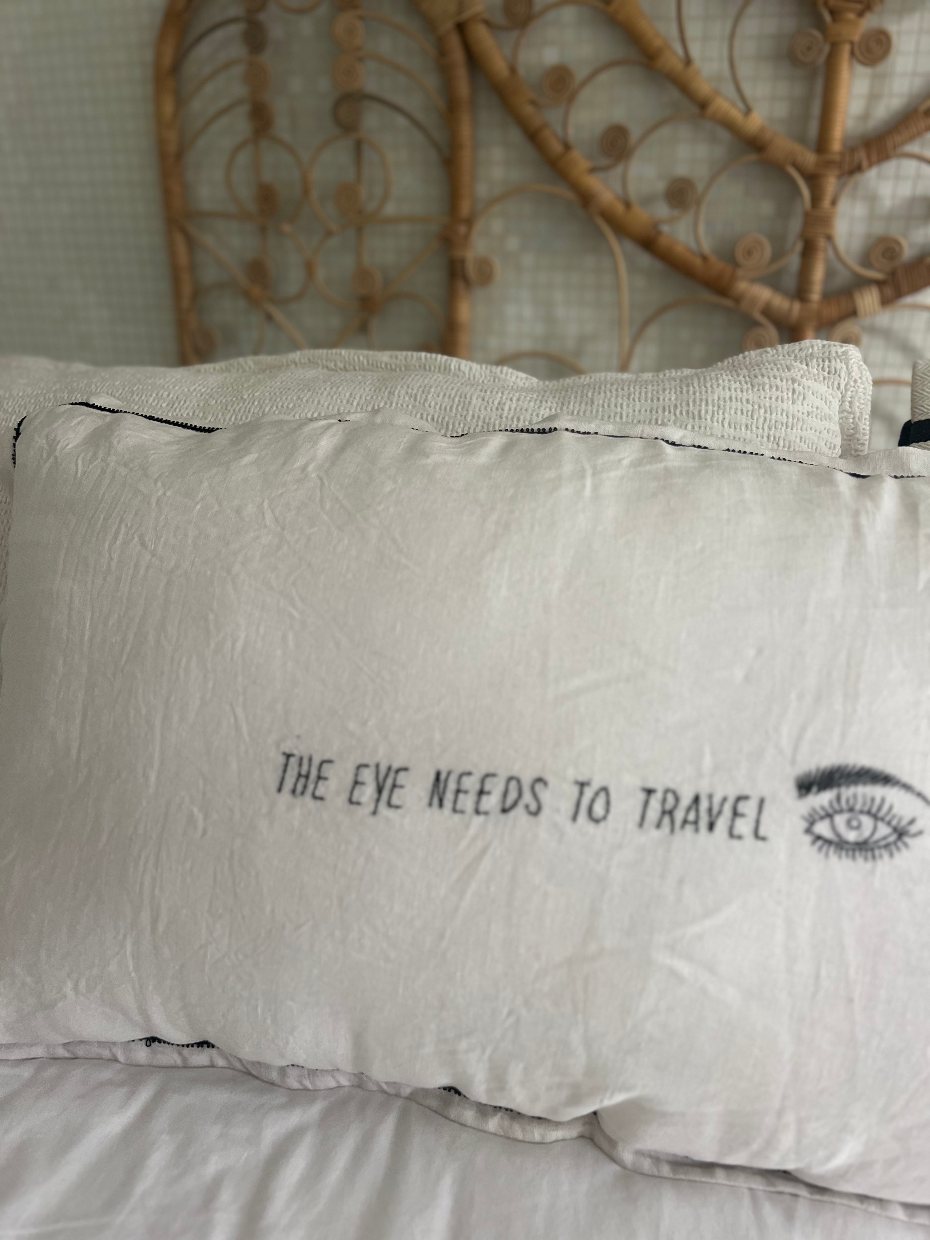 Linnen Pillow + Filling | The Eye Needs To Travel | White
