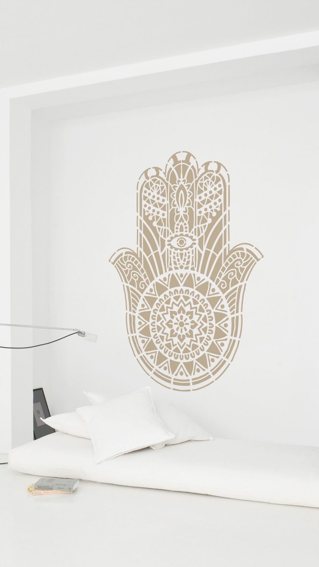 Big Hamsa - XL Mandala Stencil - 130 x 90 cm