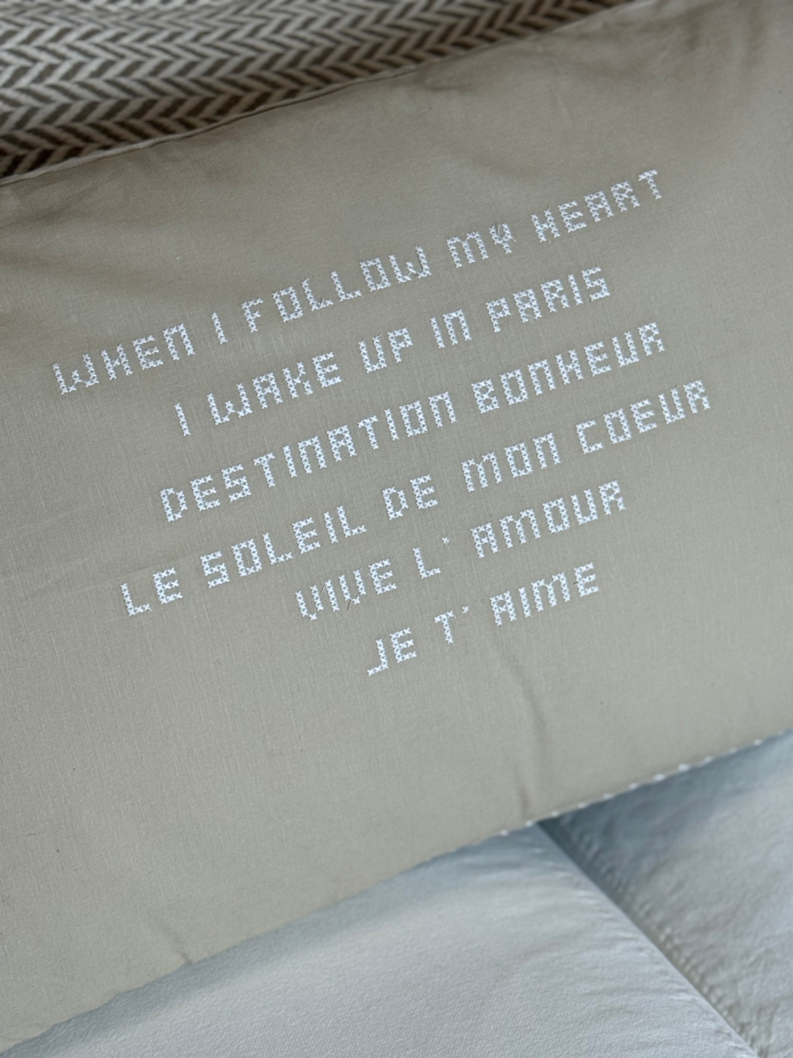 Linnen Pillow + Filling | I Wake Up In Paris | Natural