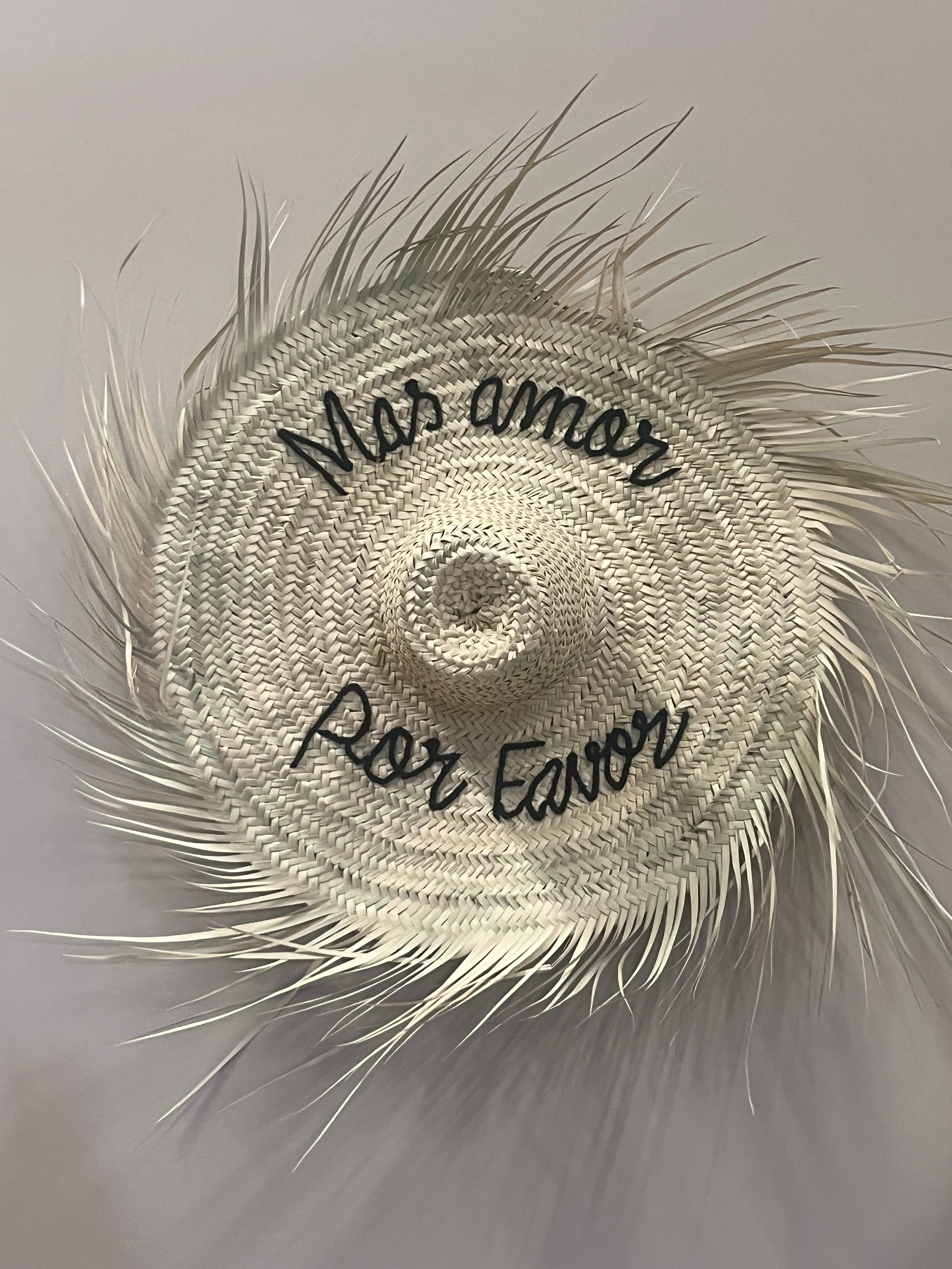 Wall Decoration Hat - Mas Amor Por Favor