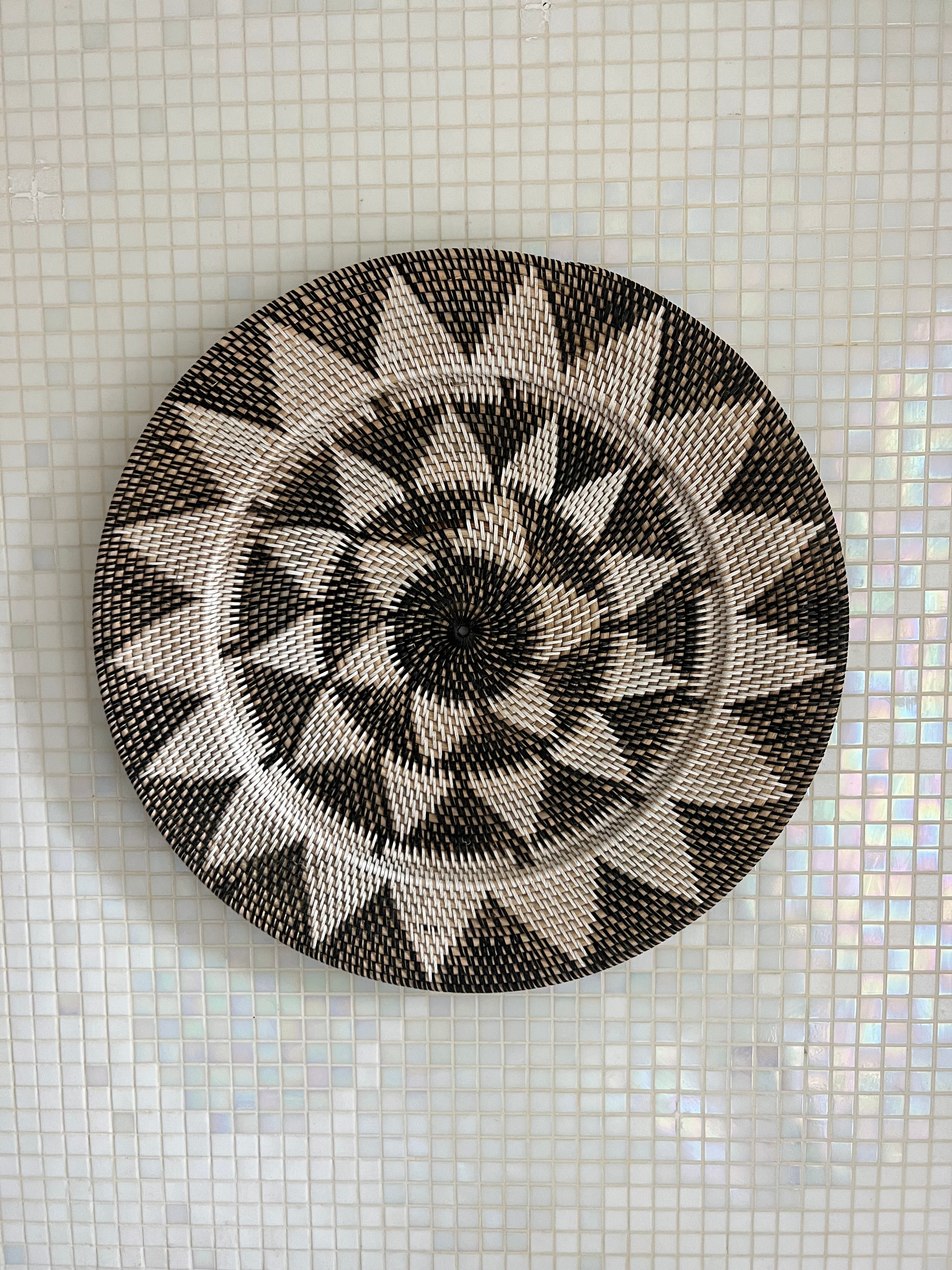 Wall Basket XL - 1 piece of 80 cm