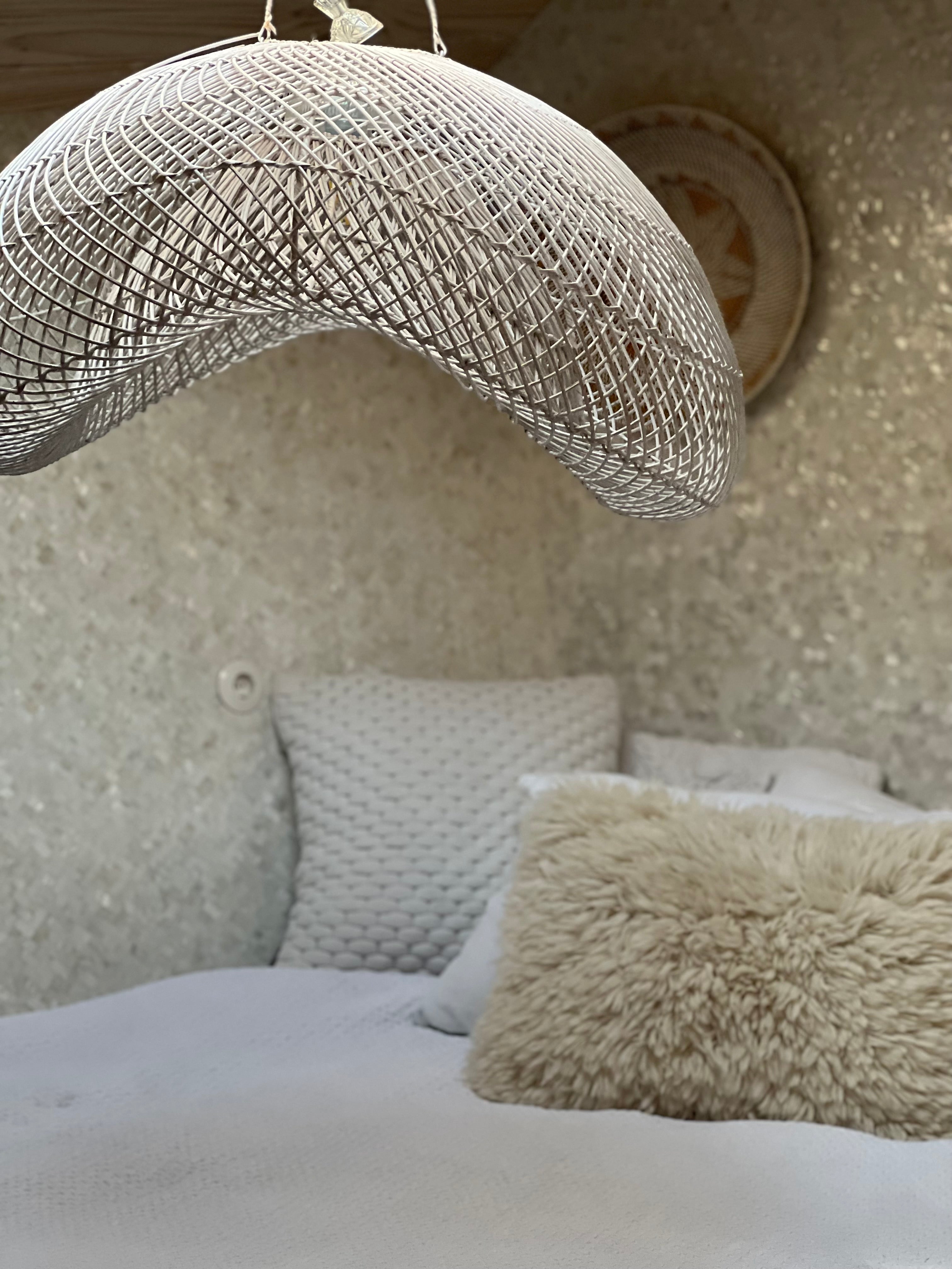 XL Handcrafted Rattan Lamp - Cloud | White | 150 cm