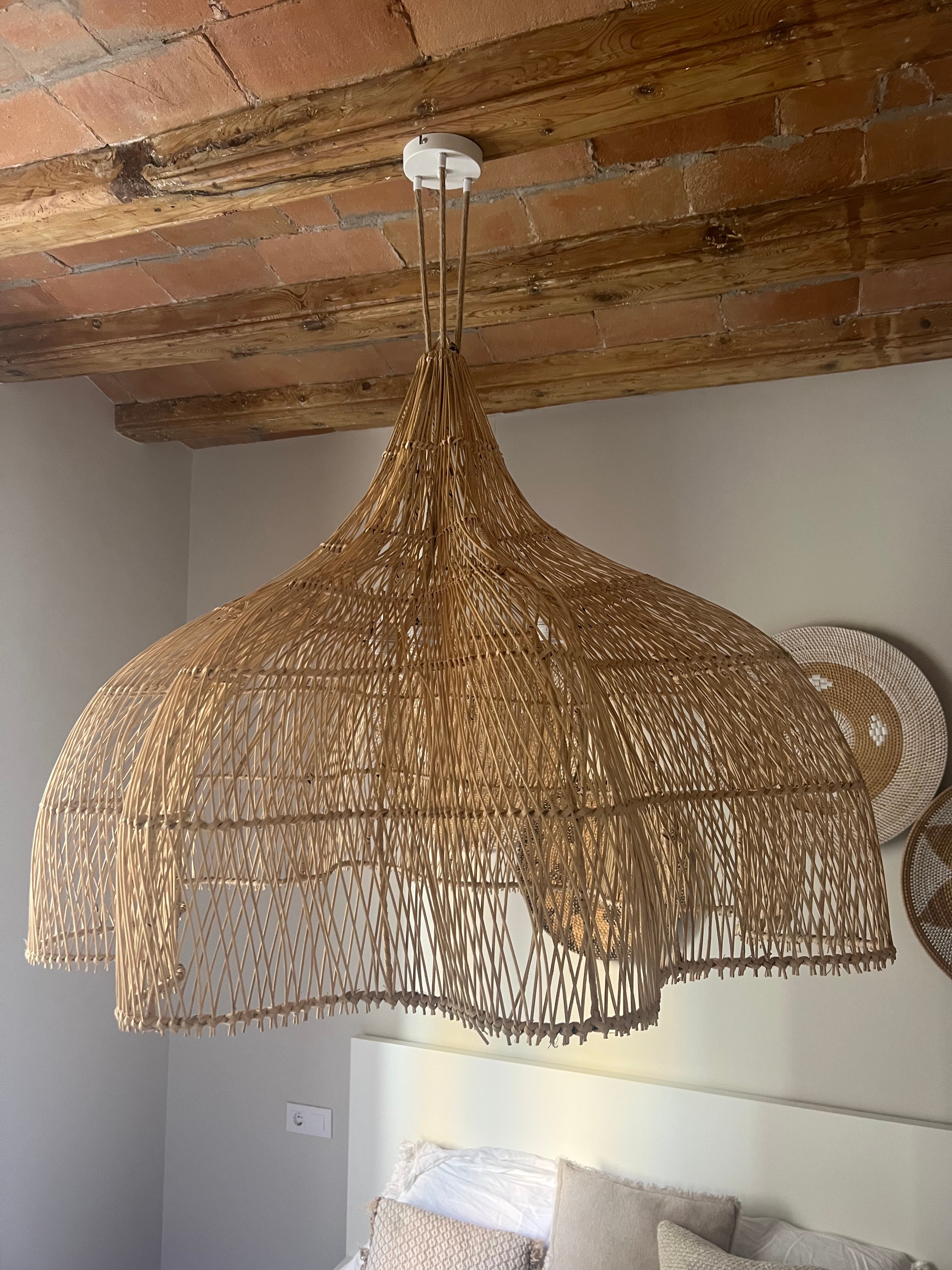 XL Flower Rattan Lamp - 100 cm Boho Ceiling Light | Mandala Stencil