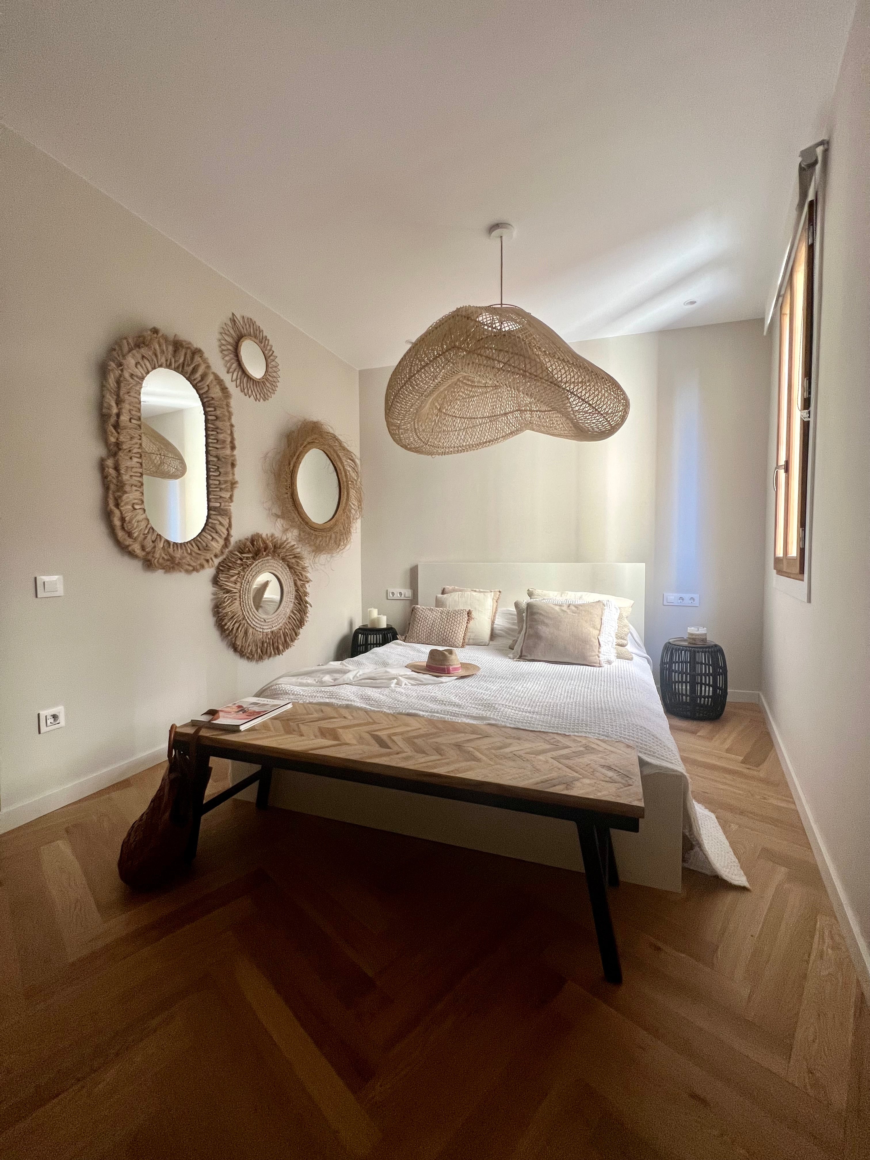XL Handcrafted Rattan Lamp - Cloud | Natural | 150 cm