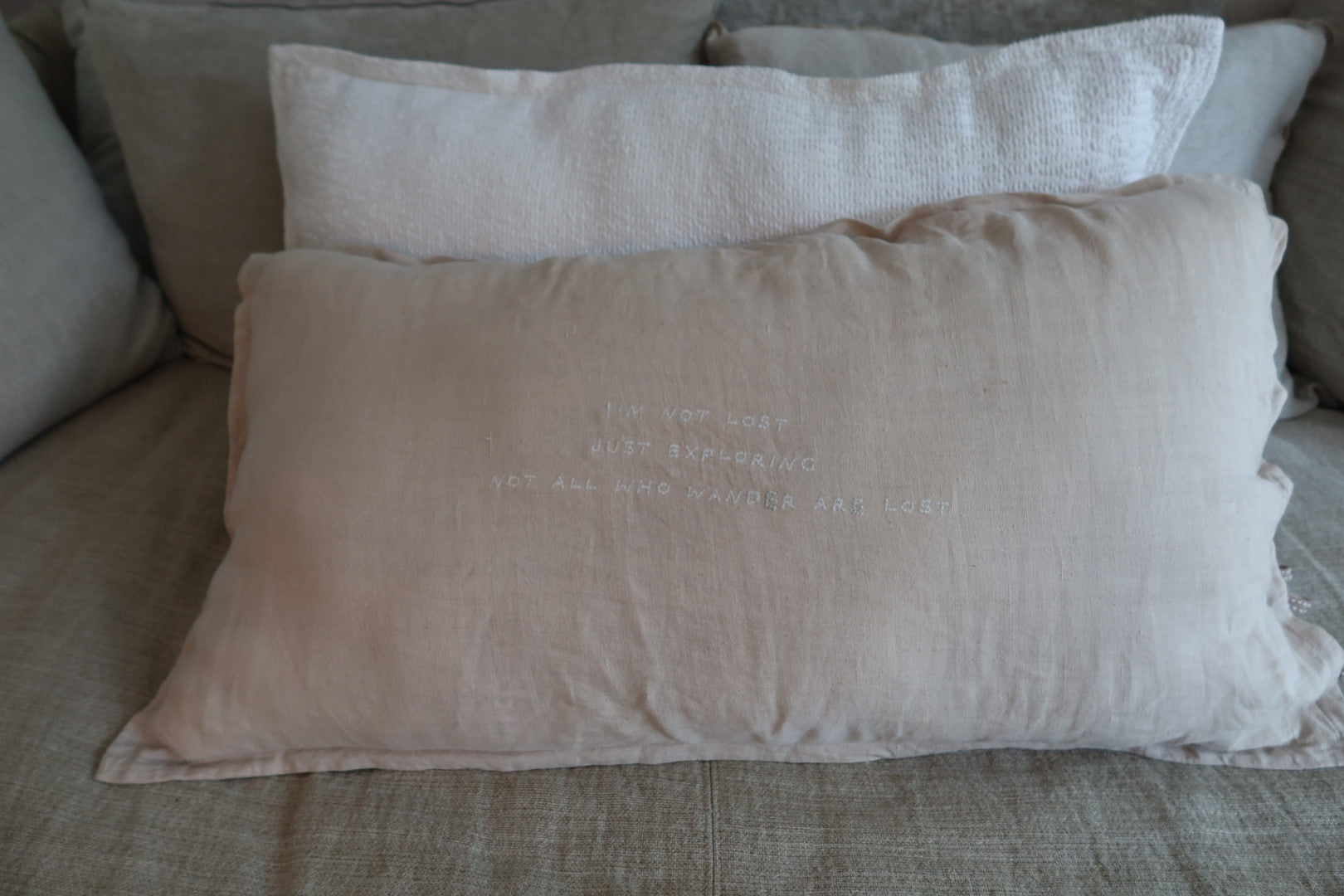 Linnen Pillow + Filling | I'm Not Lost | White