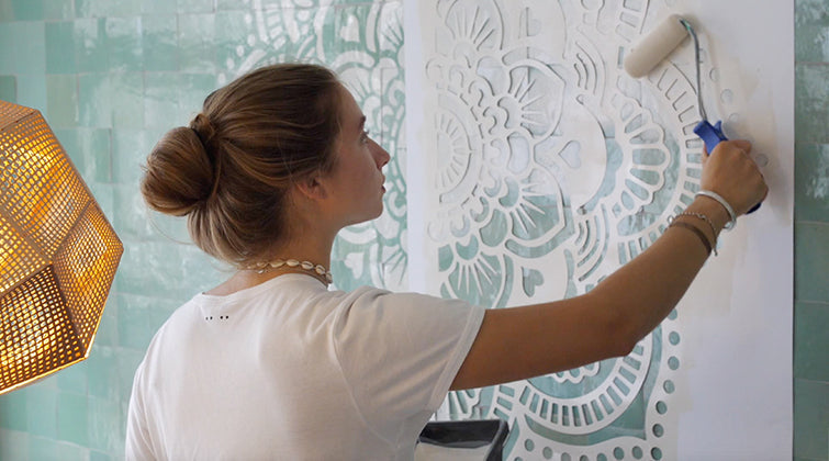 Yoga - XL Mandala Stencil - 116 cm