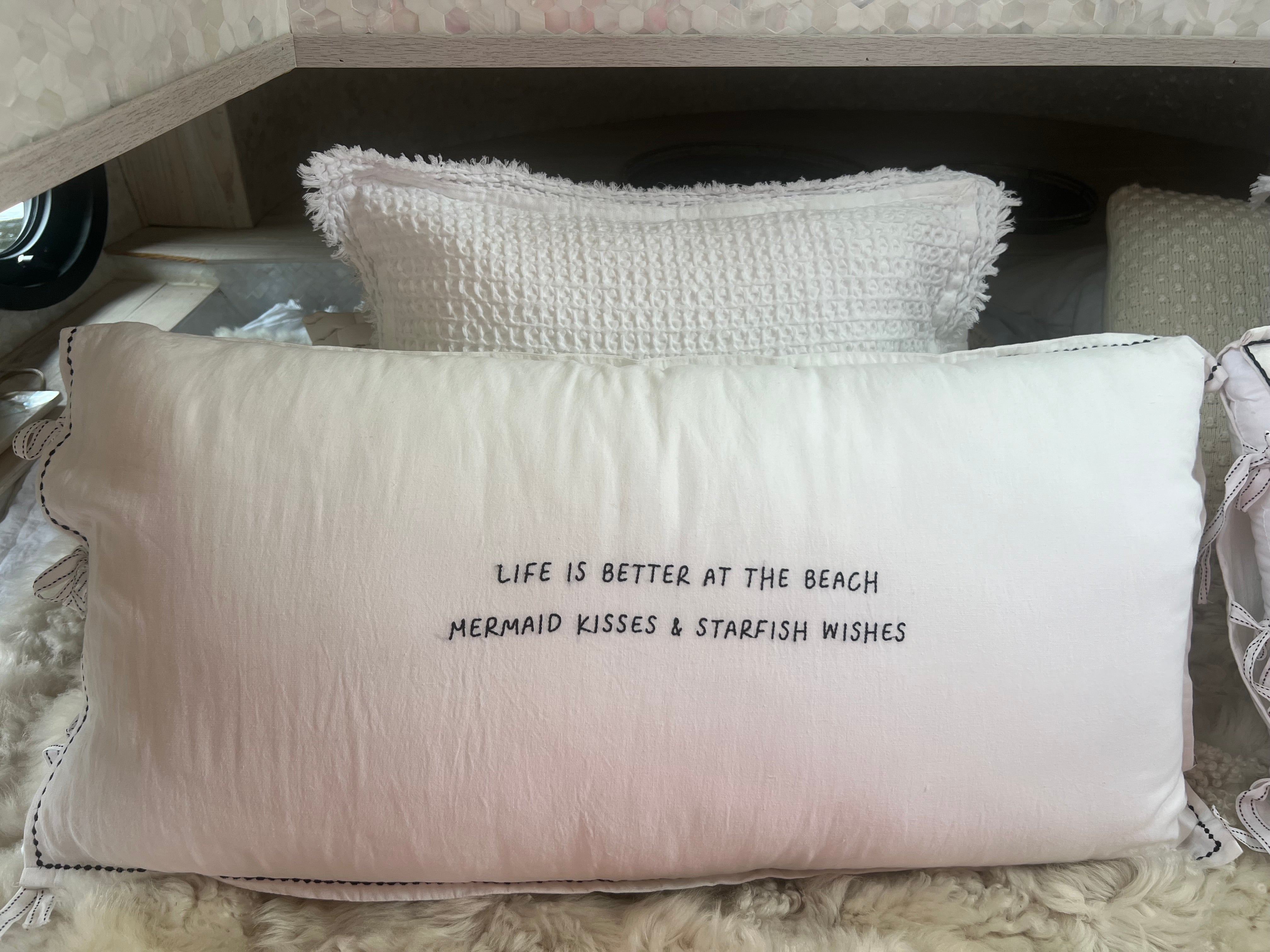 Linnen Pillow + Filling | Life Is Better At The Beach | White