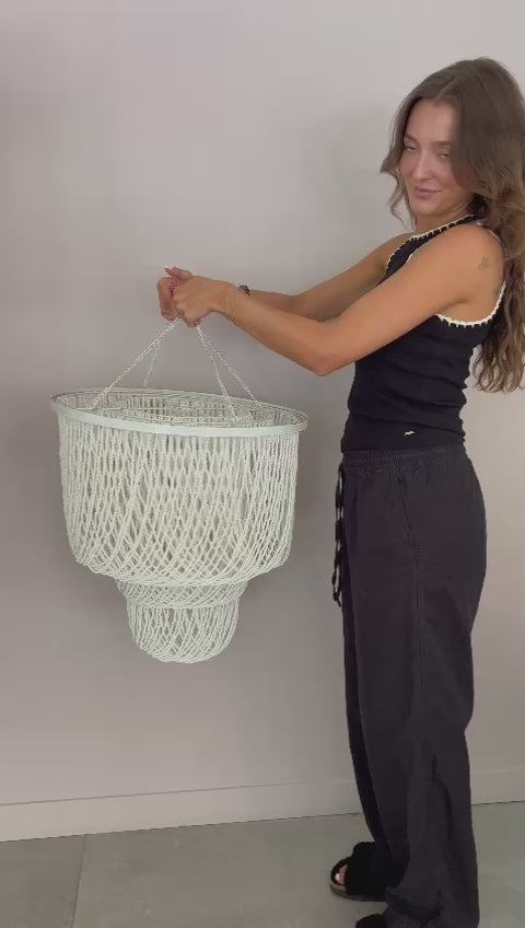 Video laden: Beaded Hanging Lamp - White