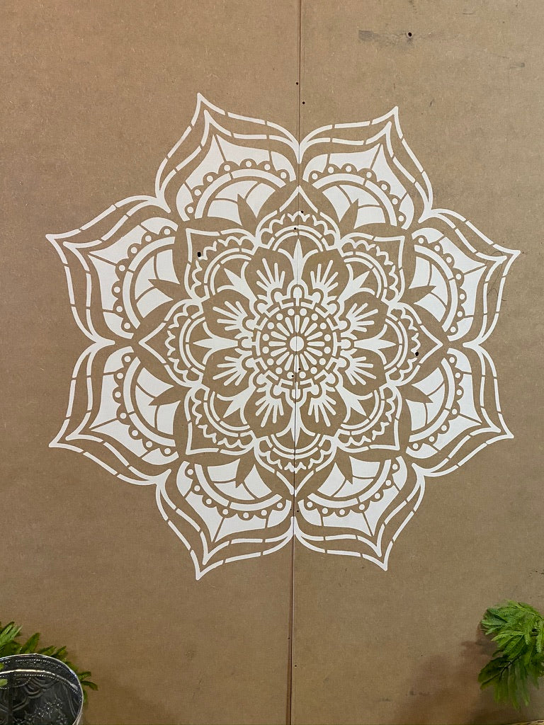 Holy Moly - XL Mandala Stencil - 130 cm