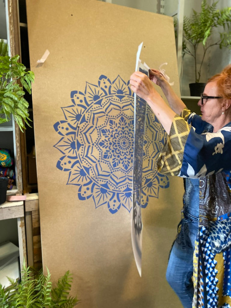 Ibiza Vibe - XL Mandala Stencil - 1 meter