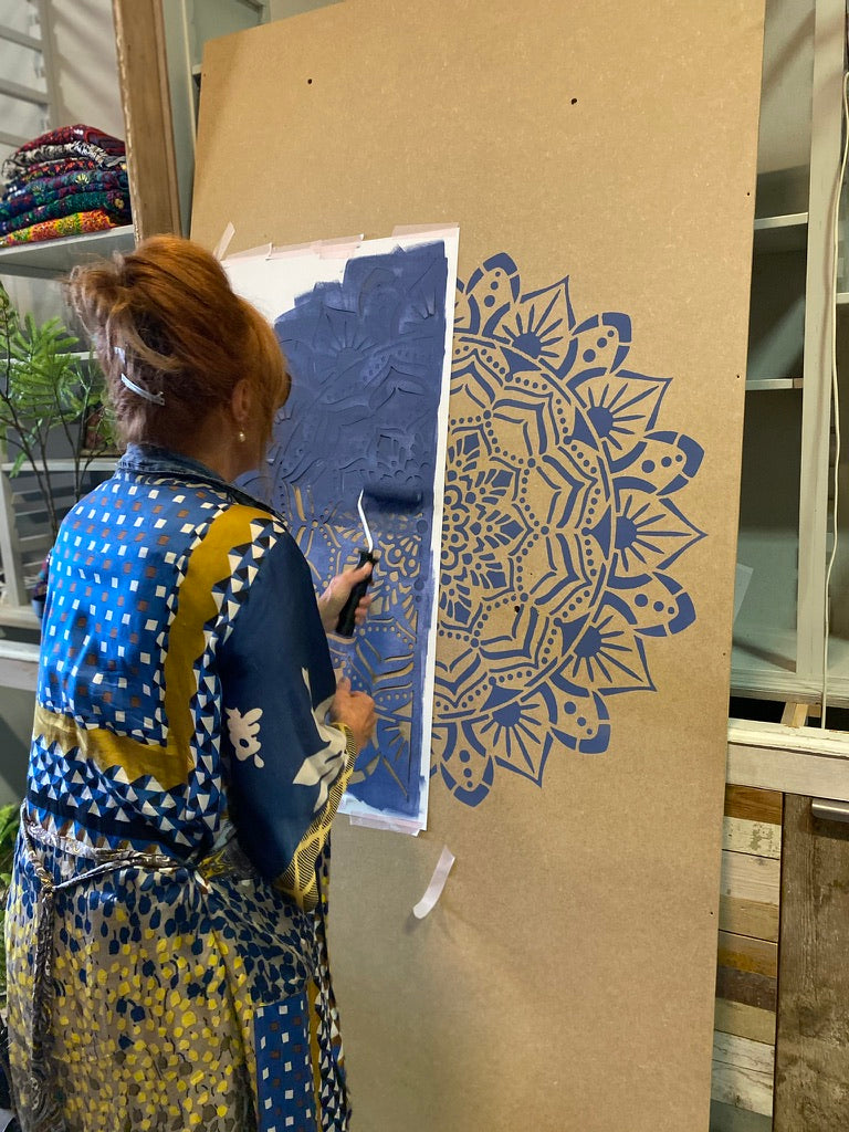 Ibiza Vibe - XL Mandala Stencil - 1 meter