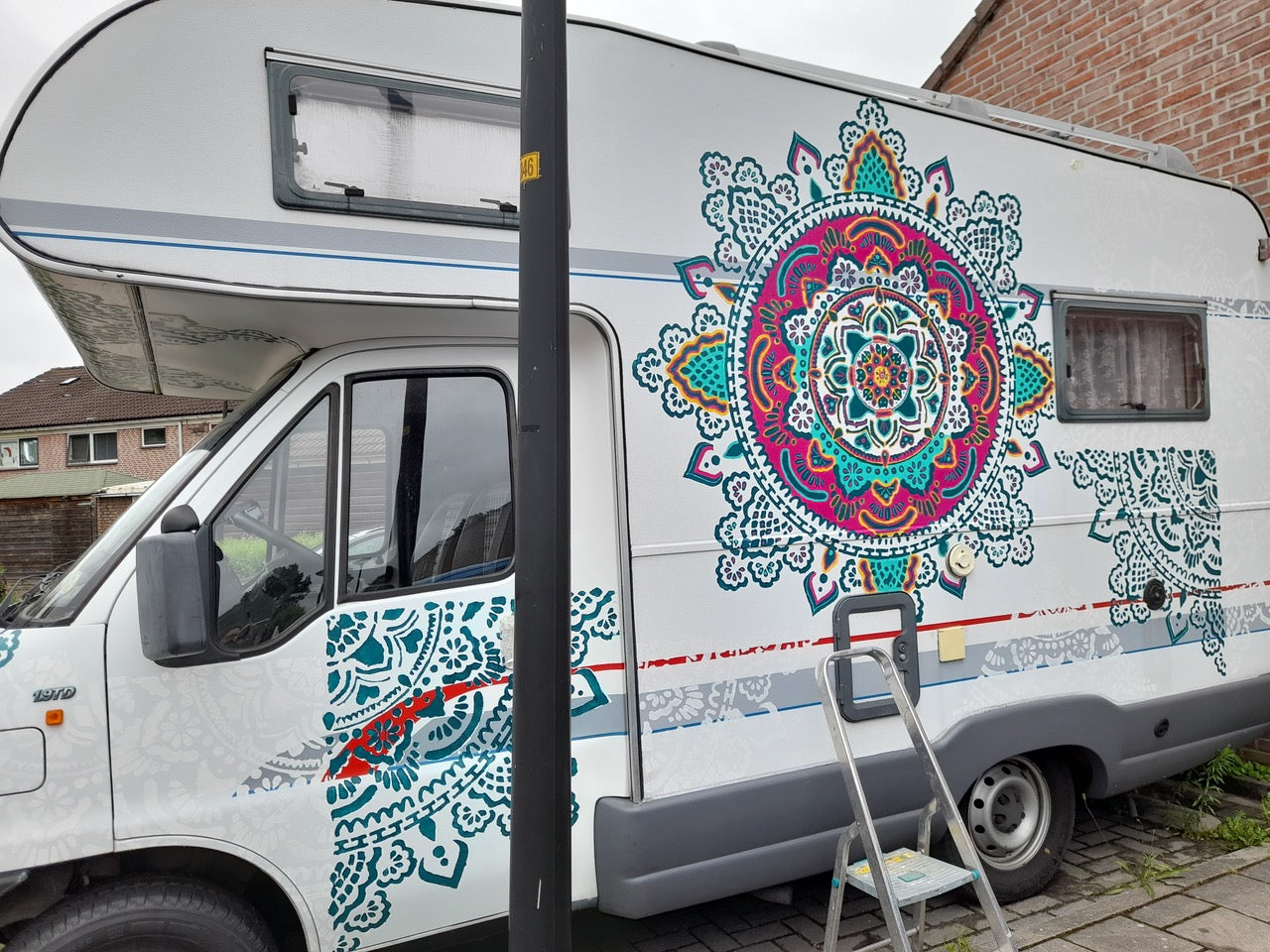 Holy Mandala - XL Mandala Stencil - 184 cm