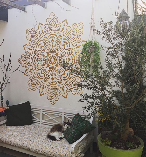 Holy Mandala - XL Mandala Stencil - 184 cm