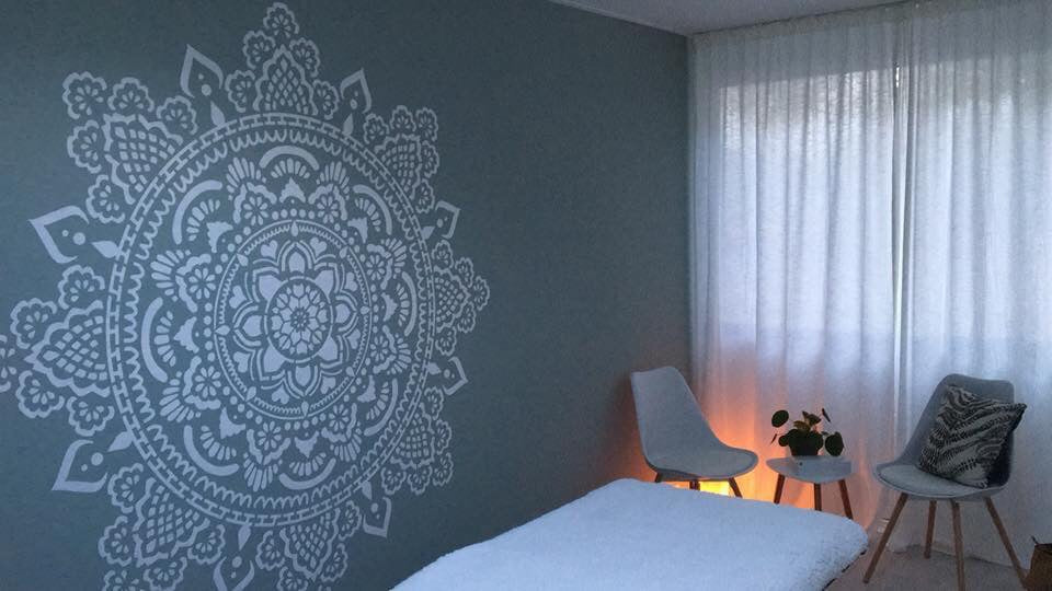 Holy Mandala - XL Mandala Stencil - 184 cm